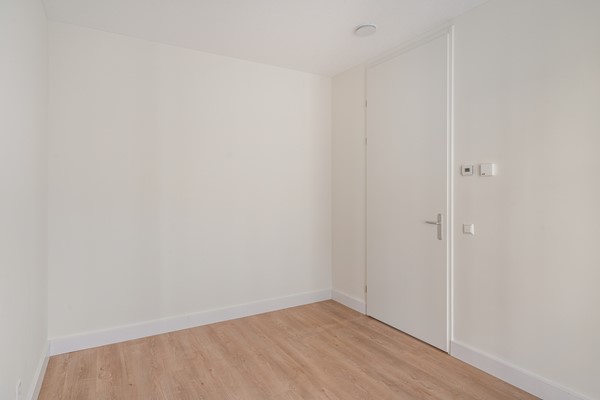 Mies van der Rohestraat 45, Hoofddorp-14.jpg